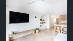 Mediterranean Villa by Lake 5min to Burleigh Heads - Image 2