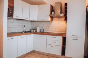 n10 AMAZING SEA VIEW APARTMENT - Image 5