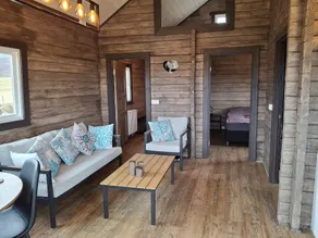 Cottage in the countryside - Image 2