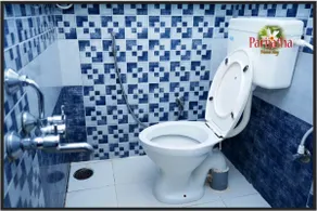 Parijatha Scenic Stay 2BHK - Image 3