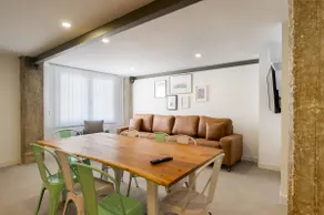 Buhaira apto duplex, free metro and free parking - Image 2