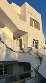 Blue House Naxos - Image 2