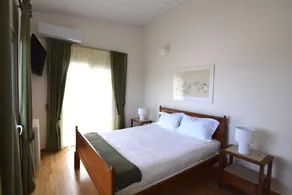 Stunning Seaview Apartment in Mati, Nea Makri - Image 4