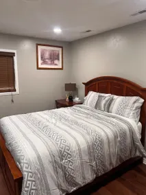 The Charming Home Away - Image 5