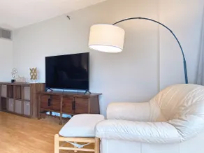 32F Sky-High Honolulu Hideaway Suite| Free Parking - Image 4