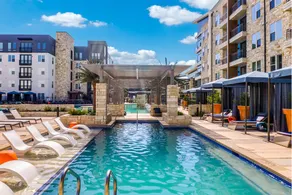 Luxury Addison Retreat Pool 30Min to AT&T Stadium - Image 2