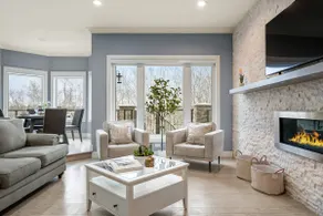 The Royal Ravine Luxury Retreat with Hot Tub & Sauna - Image 2