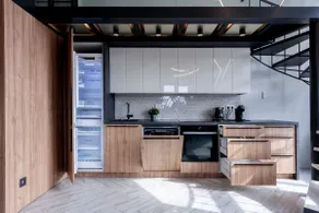 City Frame Apartment - Image 5