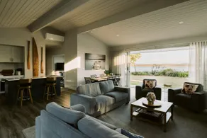 The Boat House Retreat Squeaking Point - Image 2