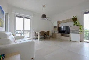 Rolf's house - Image 2