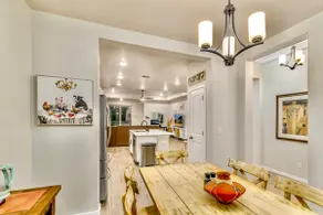 Modern High Desert 3BR Retreat - Image 4