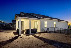 Modern High Desert 3BR Retreat - Image 2