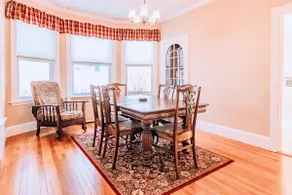 Spotless Victorian on William - Image 2