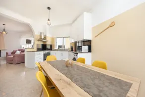 ”Sea View” apartment - Image 3