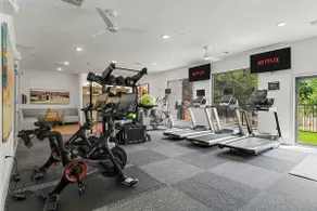 Modern 2BR near Airport & DWTN | Patio | Pool/Gym - Image 5