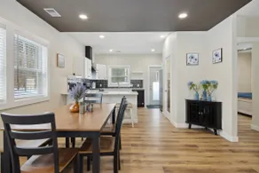 Charming Family-Friendly Home Near Golf Course - Image 3