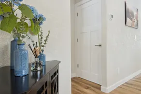 Charming Family-Friendly Home Near Golf Course - Image 5