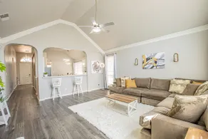 Modern 1-story | Great Location | Pet Friendly - Image 2