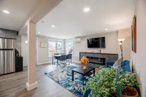 Stylish 2 Bedroom Capitol Hill Apartment - Image 5