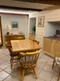 Apartment located on the ground floor of a house - Image 5