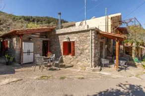 Vavouledo Village House - Image 4
