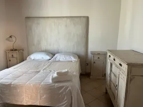 bright apartment with kitchen and garden - Image 3