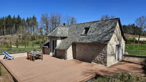 Renovated charming house, wooded park view - Image 3