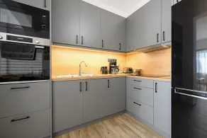 Alexander Apartments Airport - No1 (two-bedroom) - Image 3