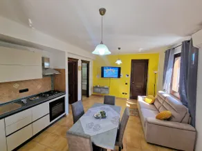 Rosa's house - Image 2