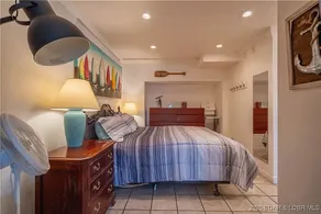 *Lakeview Getaway* - Image 2