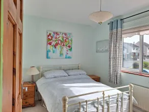 Galway City Lovely 2 Bed Apartment - Image 3