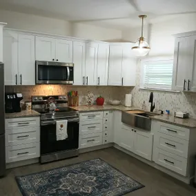 South Brooksville-Cottage- Cozy - Convenient - Image 3