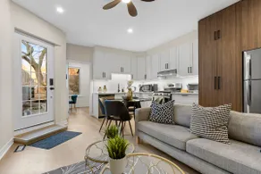 High Park Grove Modern 1B1B, Kitchen, Laundry - Image 2