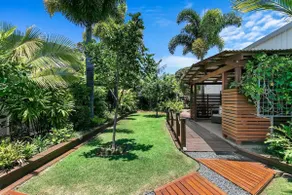 Family Friendly w/ BBQ Deck + Walk to Beach - Image 5