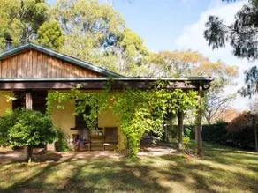 Italian Hill Garden Villa - Image 5