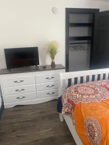 Cozy Place 2 Bedroom - Image 4