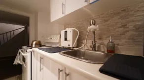 Entire Basement Apartment - Image 4