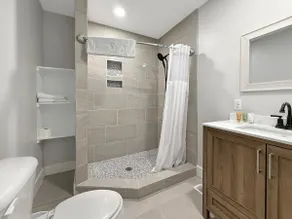 Garner's Retreat | 2Bd/2Ba & Pet Friendly - Image 5