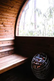 Canopy House – Sauna + Soak Tub + Luxury - Image 3