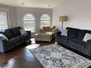 Osage River Cottage - Image 2