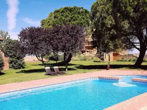 Large Luxury Chalet With Pool - Image 2