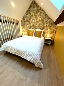 AUTHENTIC#Central# Air conditioning# Renovated# Top comfort - Image 3
