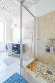 Le Sully, large bright 4-bedroom apartment - Image 4