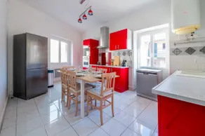 Le Sully, large bright 4-bedroom apartment - Image 3