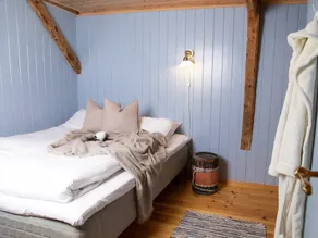 Cozy lake house in Iglandsvik - Image 3
