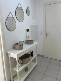 Cozy T2 Self check-in - Image 3