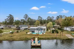 Lakeside Dreams W/Pool & Spa - Image 3