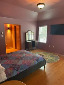 Spacious home in the country - Image 4