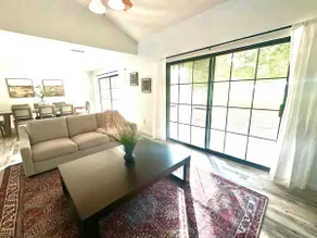 Golf course condo in Mesa Del Sol-PETS STAY FREE! - Image 4