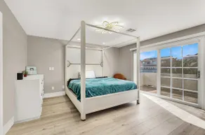 Luxe 5BR Home w/ Pool, BBQ, EV Charger Near Strip! - Image 4